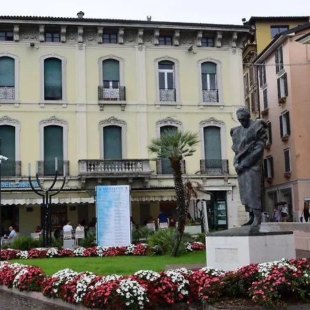 Donne Del Eva Apartamento